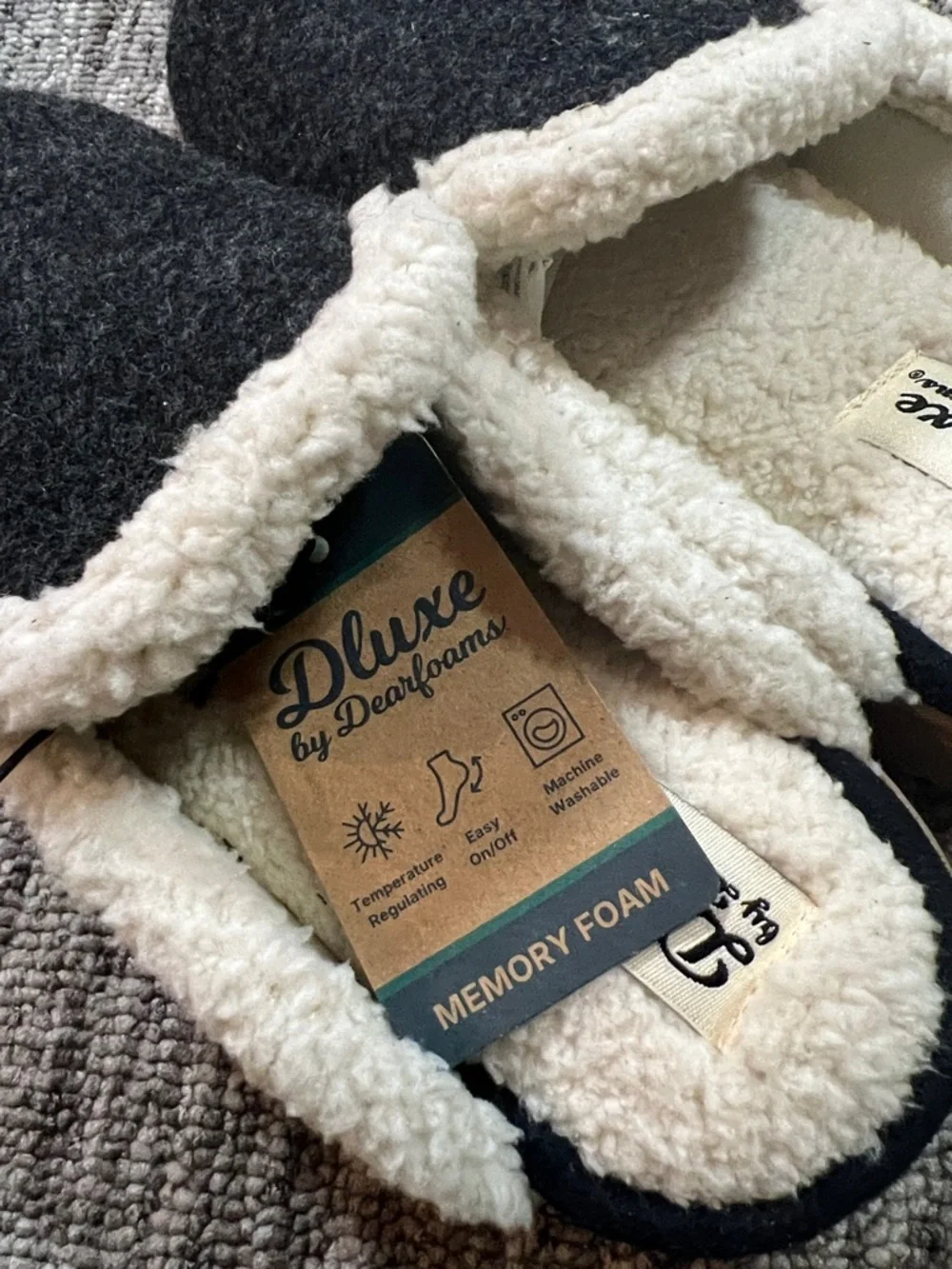 Dluxe by dearfoams Women's Maci Felted Scuff Slippers Size S
